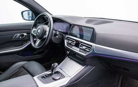 BMW 3 серия, 2021 год, 4 095 000 рублей, 11 фотография