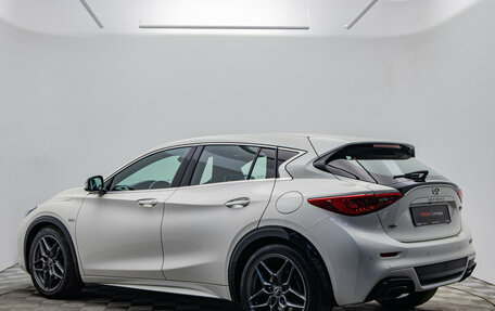 Infiniti Q30, 2017 год, 2 240 000 рублей, 3 фотография