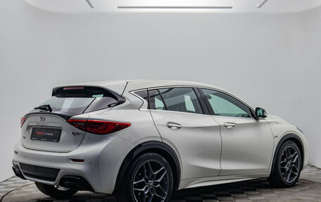 Infiniti Q30, 2017 год, 2 240 000 рублей, 5 фотография