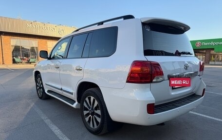 Toyota Land Cruiser 200, 2013 год, 3 950 000 рублей, 7 фотография