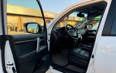 Toyota Land Cruiser 200, 2013 год, 3 950 000 рублей, 9 фотография