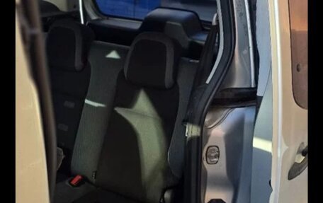 Citroen Berlingo II рестайлинг, 2009 год, 380 000 рублей, 6 фотография
