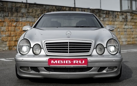 Mercedes-Benz CLK-Класс, 2000 год, 900 000 рублей, 3 фотография
