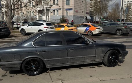 BMW 5 серия, 1989 год, 285 000 рублей, 2 фотография