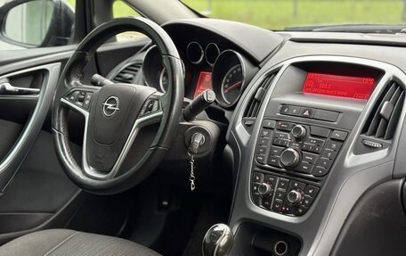 Opel Astra J, 2012 год, 570 000 рублей, 3 фотография