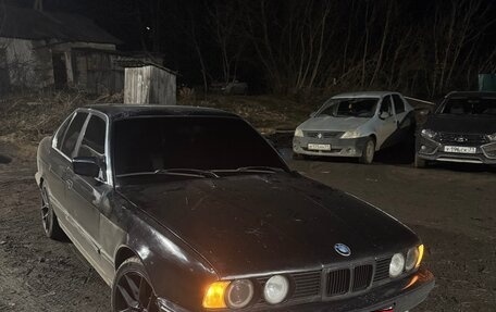 BMW 5 серия, 1989 год, 285 000 рублей, 3 фотография