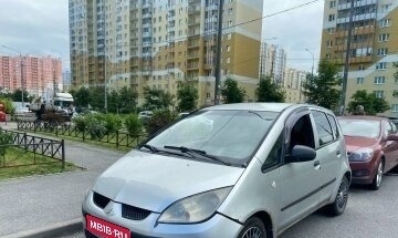 Mitsubishi Colt VI рестайлинг, 2004 год, 140 000 рублей, 1 фотография