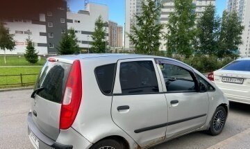 Mitsubishi Colt VI рестайлинг, 2004 год, 140 000 рублей, 11 фотография