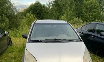 Mitsubishi Colt VI рестайлинг, 2004 год, 140 000 рублей, 10 фотография