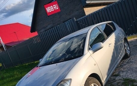 Toyota Caldina, 2004 год, 770 000 рублей, 1 фотография