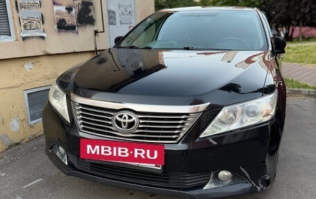Toyota Camry, 2013 год, 1 270 000 рублей, 2 фотография