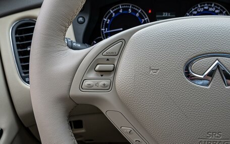 Infiniti QX50 I рестайлинг, 2014 год, 1 930 000 рублей, 17 фотография