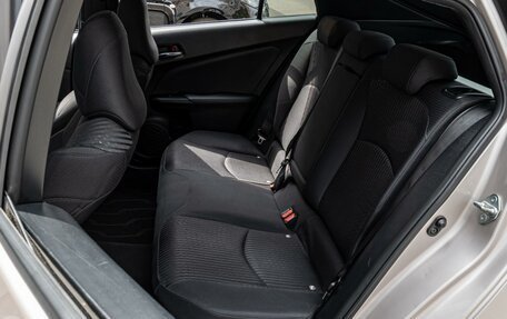 Toyota Prius IV XW50, 2016 год, 1 535 000 рублей, 7 фотография