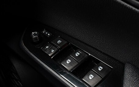 Toyota Prius IV XW50, 2016 год, 1 535 000 рублей, 20 фотография