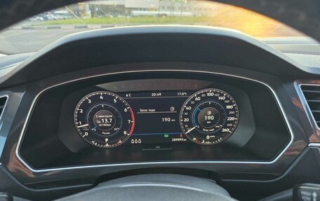Volkswagen Tiguan II, 2017 год, 1 850 000 рублей, 4 фотография