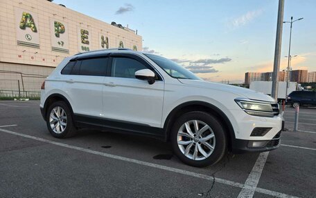 Volkswagen Tiguan II, 2017 год, 1 850 000 рублей, 2 фотография