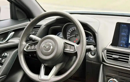 Mazda CX-4, 2022 год, 1 745 000 рублей, 10 фотография