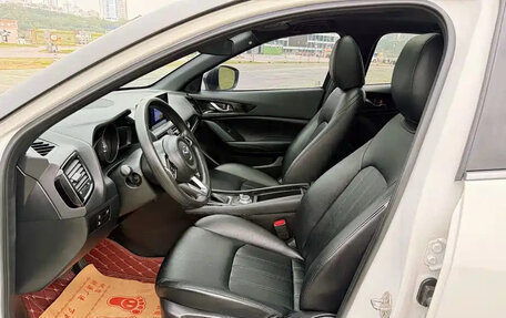 Mazda CX-4, 2022 год, 1 745 000 рублей, 8 фотография