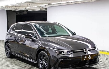 Volkswagen Golf VIII, 2022 год, 1 640 004 рублей, 3 фотография