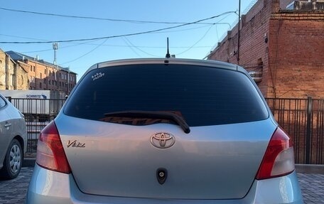 Toyota Vitz, 2005 год, 430 000 рублей, 2 фотография