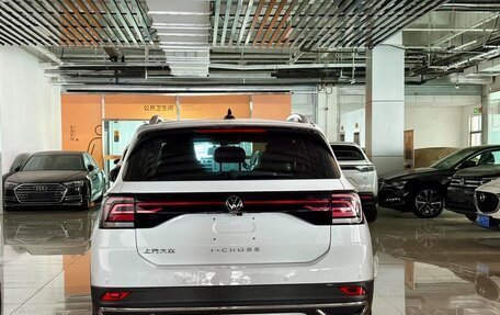 Volkswagen T-Cross I, 2021 год, 1 335 000 рублей, 5 фотография