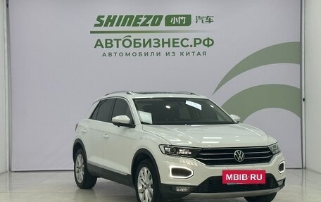Volkswagen T-Roc I, 2021 год, 1 770 000 рублей, 3 фотография