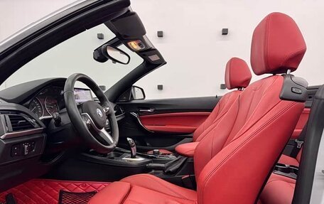 BMW 2 серия F22, 2017 год, 1 550 000 рублей, 8 фотография
