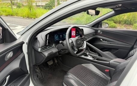 Hyundai Elantra, 2022 год, 1 300 000 рублей, 6 фотография