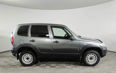 Chevrolet Niva I рестайлинг, 2019 год, 790 000 рублей, 5 фотография