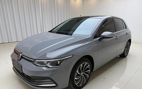 Volkswagen Golf VIII, 2021 год, 2 004 700 рублей, 2 фотография