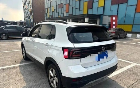 Volkswagen T-Cross I, 2023 год, 1 350 000 рублей, 5 фотография