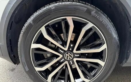 Volkswagen T-Roc I, 2022 год, 1 872 000 рублей, 18 фотография