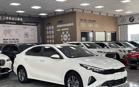 KIA K3, 2023 год, 1 599 000 рублей, 3 фотография
