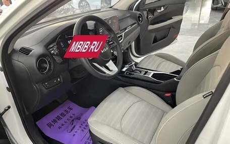 KIA K3, 2023 год, 1 599 000 рублей, 6 фотография