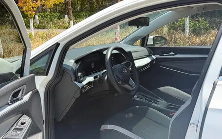 Volkswagen Golf VIII, 2023 год, 1 998 000 рублей, 7 фотография