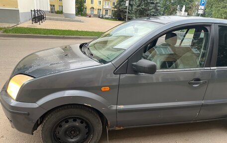 Ford Fusion I, 2004 год, 250 000 рублей, 20 фотография