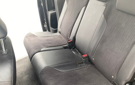 Honda Freed I, 2012 год, 1 050 000 рублей, 26 фотография