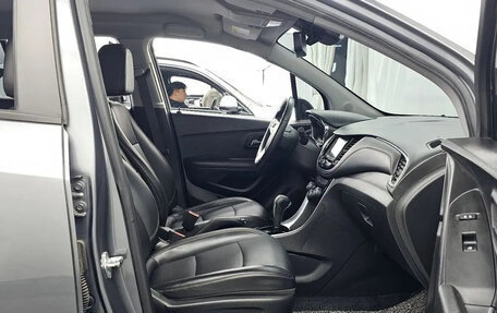 Chevrolet Trax, 2020 год, 1 179 000 рублей, 6 фотография