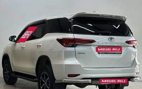 Toyota Fortuner II, 2018 год, 3 450 000 рублей, 8 фотография