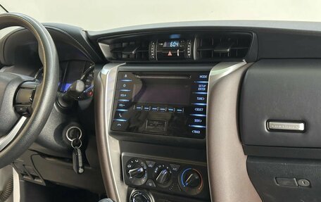 Toyota Fortuner II, 2018 год, 3 450 000 рублей, 13 фотография