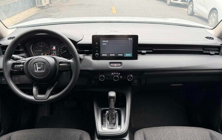 Honda Vezel, 2023 год, 1 730 000 рублей, 7 фотография