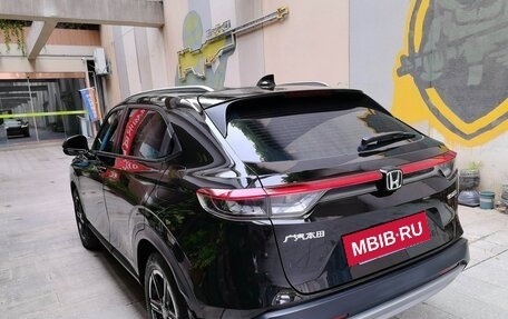 Honda Vezel, 2023 год, 1 660 000 рублей, 6 фотография