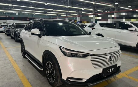 Honda Vezel, 2023 год, 1 645 000 рублей, 3 фотография
