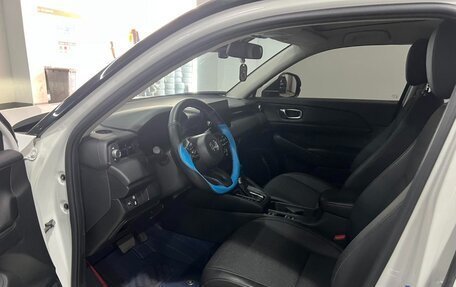 Honda Vezel, 2023 год, 1 645 000 рублей, 6 фотография