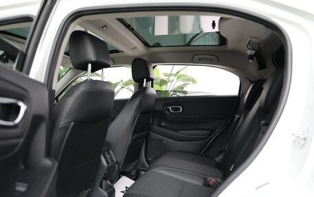 Honda Vezel, 2023 год, 1 740 000 рублей, 11 фотография