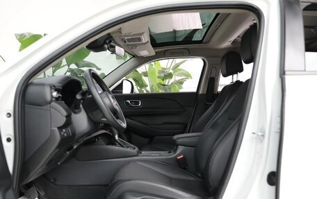 Honda Vezel, 2023 год, 1 740 000 рублей, 9 фотография