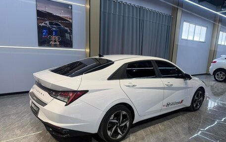 Hyundai Elantra, 2022 год, 1 340 000 рублей, 4 фотография