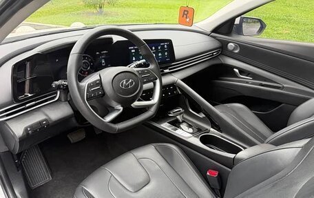 Hyundai Elantra, 2022 год, 1 250 004 рублей, 11 фотография