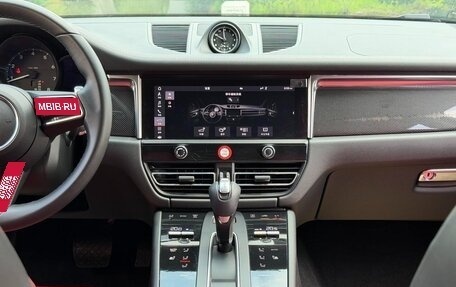 Porsche Macan I рестайлинг, 2022 год, 6 502 000 рублей, 20 фотография