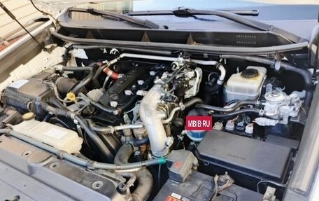Toyota Land Cruiser Prado 150 рестайлинг 2, 2012 год, 2 800 000 рублей, 3 фотография